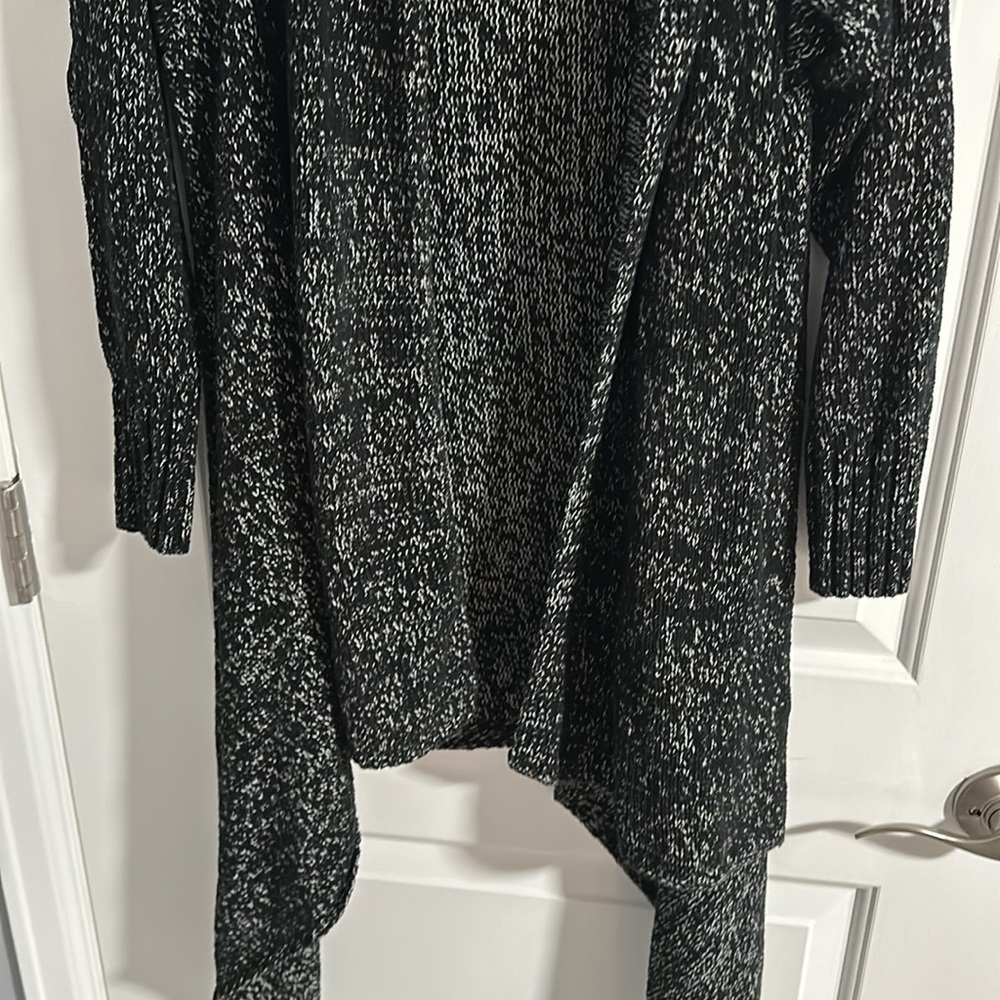 Merona Black Sweater - Picture 3 of 6
